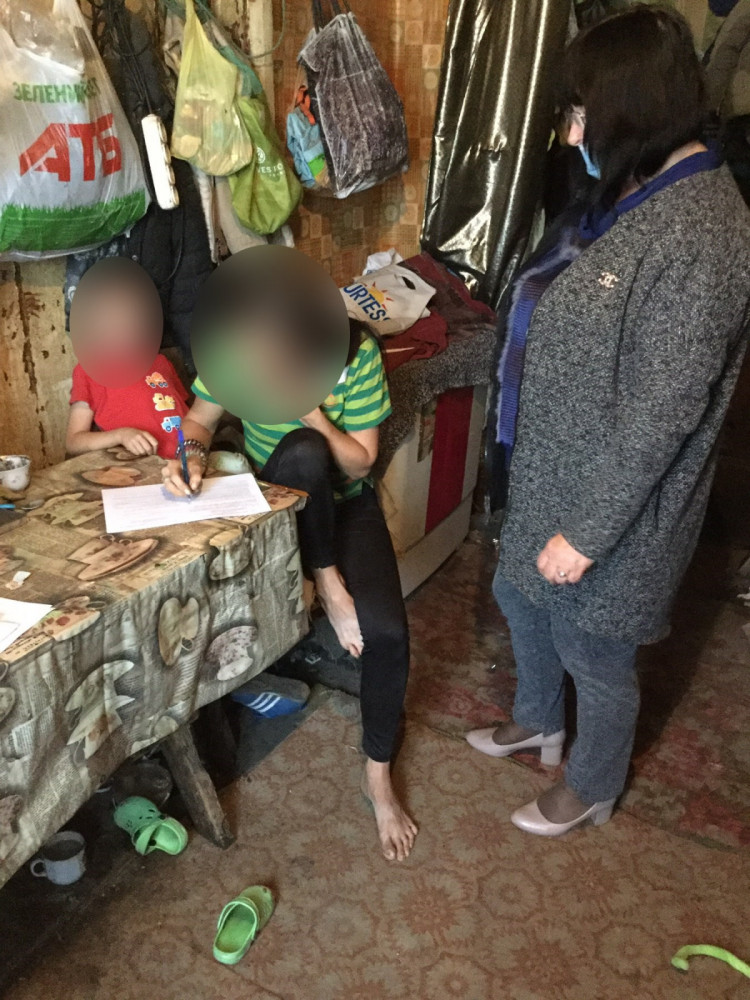 На Харківщині дві родини опинилися у важких умовах 