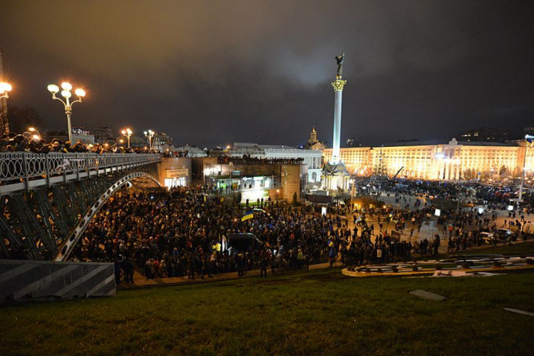 Стела на Майдані Незалежності в Києві