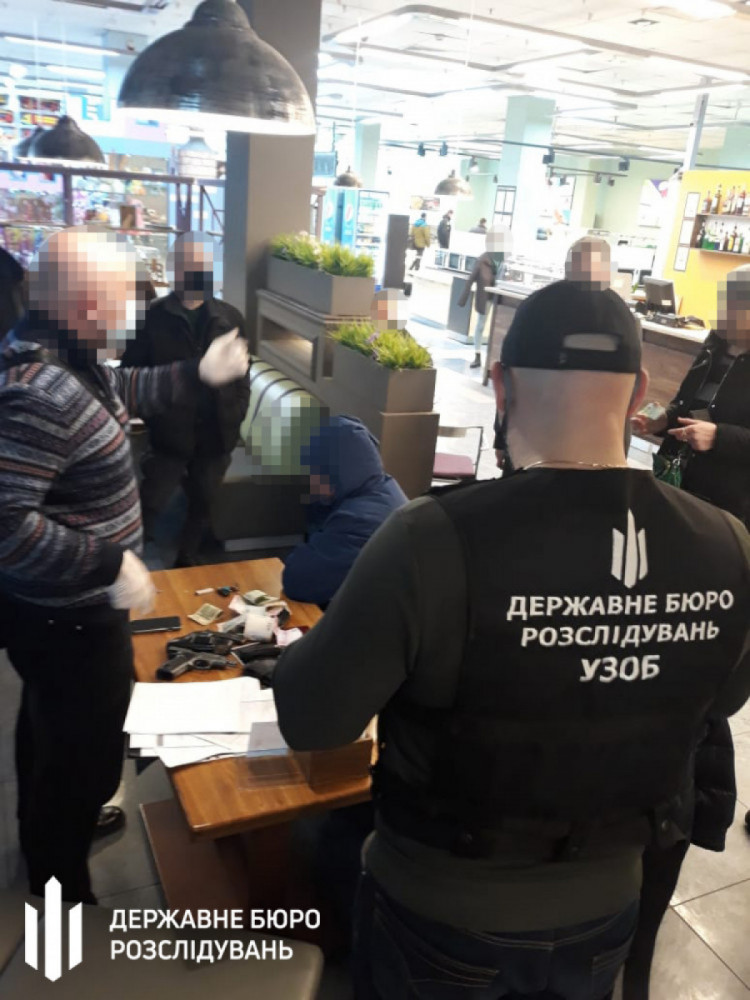 Харківські адвокати пропонували працевлаштування у ДБР
