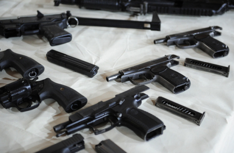 Нелегальна торгівля зброєю в Україні