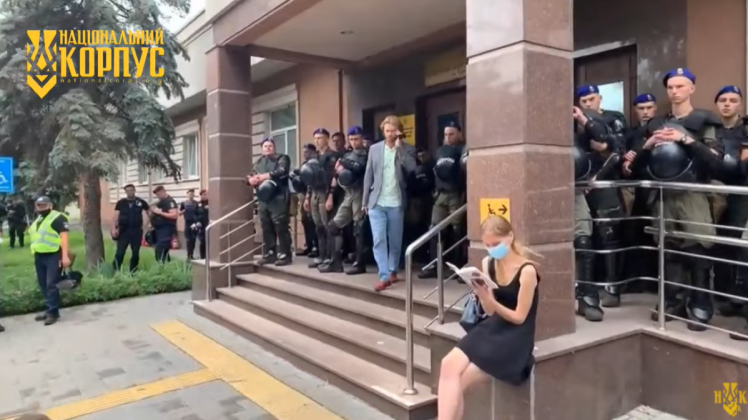 Суд в Киеве усиленно охраняют