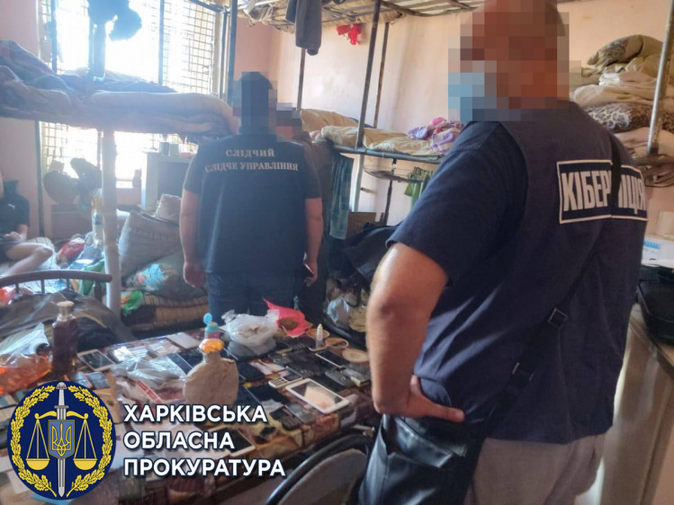 Харківські правоохоронці викрили групу шахраїв