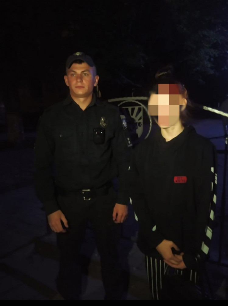 На Харьковщине полиция нашла несовершеннолетнюю беглянку