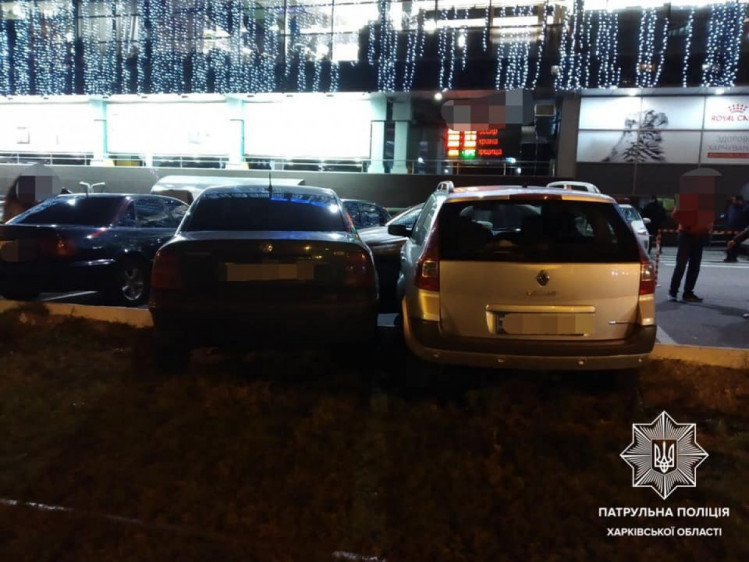 В Харькове на Холодной Горе столкнулись семь автомобилей