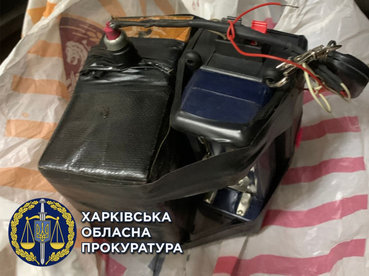 на Харківщині чоловік незаконно зберігав зброю