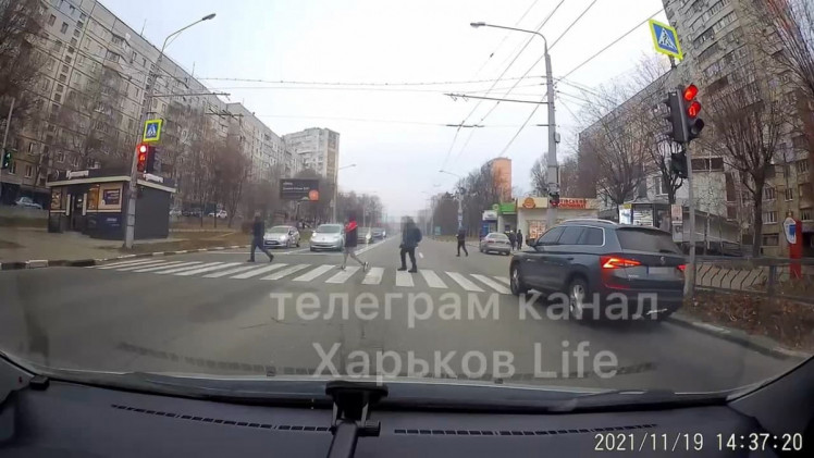 В Харькове полиция разыскала водителей, нарушивших ПДД
