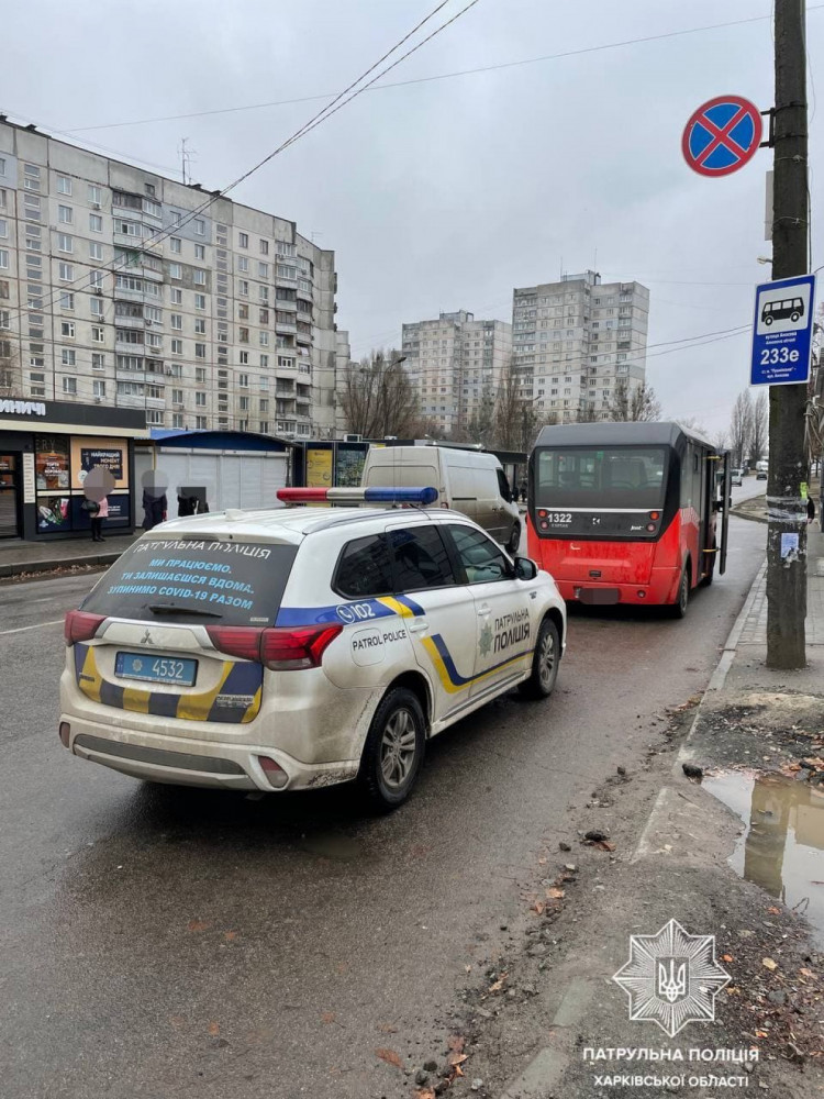 Водитель автобуса грубо нарушил ПДД в Харькове