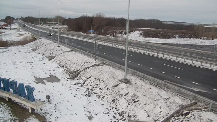 На Харківщині розчищають дороги від снігу