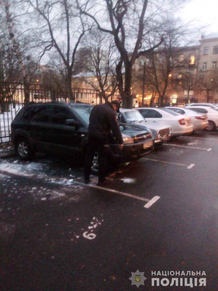 У Харкові "замінували" авто біля суду