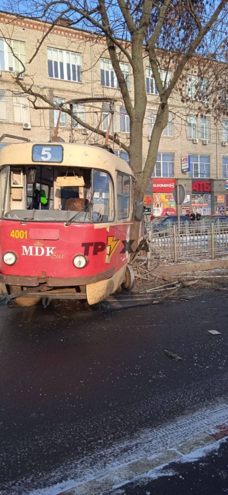 У Харкові трамвай 22 грудня зійшов з рейок 