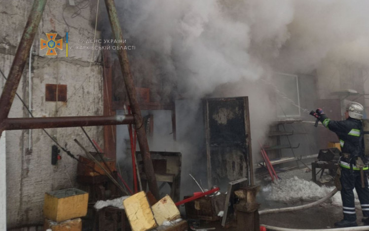 В Харькове произошел пожар на предприятии
