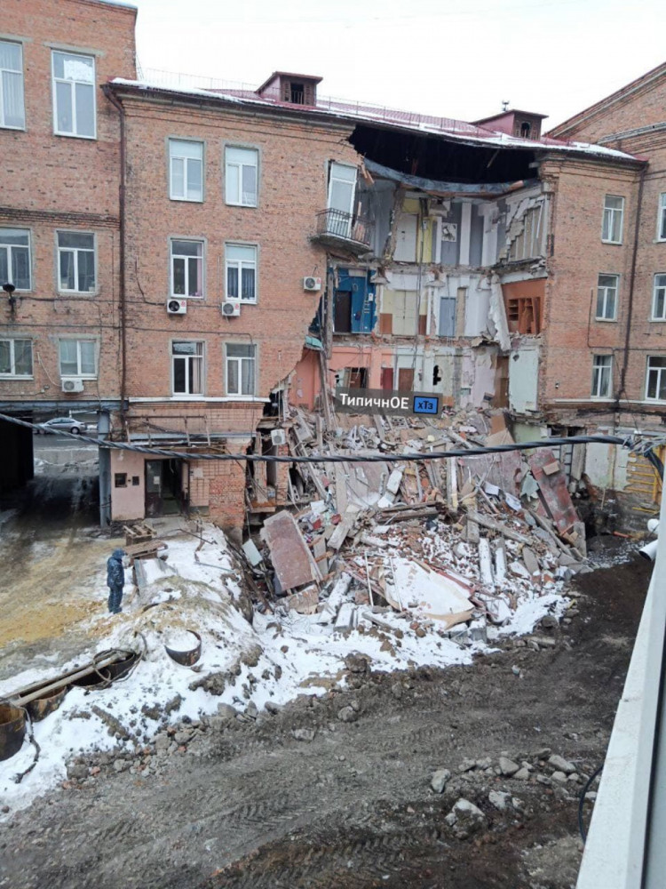 В Харькове обрушился дом на Гагарина 20