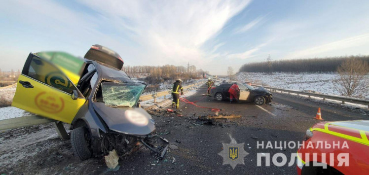 Фото с места смертельного ДТП на Окружной дороге Харькова 12 января
