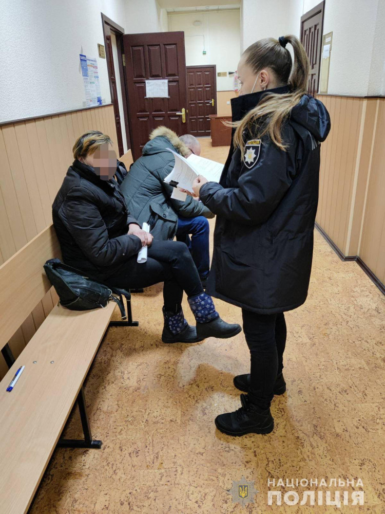 В Харьковской области женщина "заменила" школу