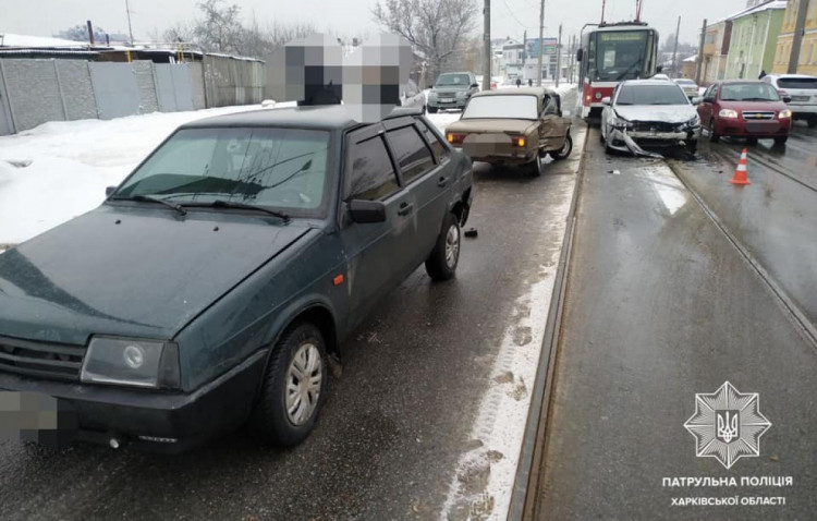 В Харькове произошла авария на трамвайных путях