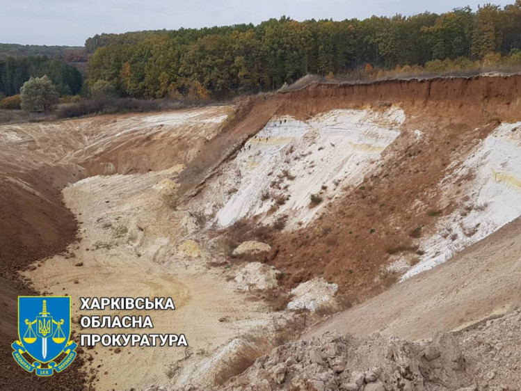 Незаконний видобуток піску на Харківщині